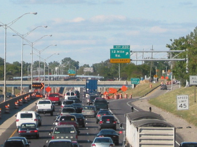 http://ops.fhwa.dot.gov/aboutus/one_pagers/images/040_traffic_h.jpg