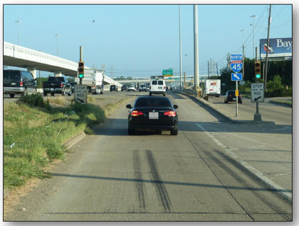 Photograph of a ramp meter deployed in Texas.
