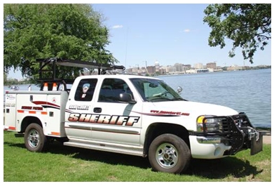 Photo of a service patrol truck operated by the Dane County Sheriff in Madison, Wisconsin