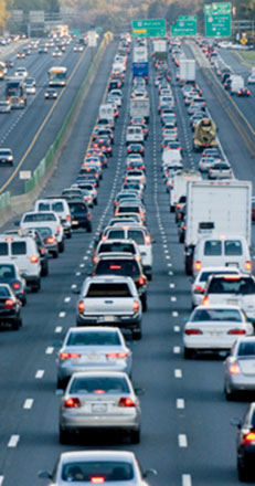 Photo of congested traffic on I-495.