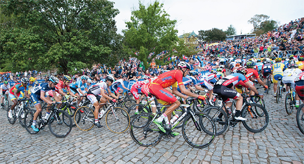 Figure 21. Photo shows a bike race with many participants.