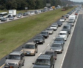 Photograph of highly congested contraflow operations on a four-lane freeway during the evacuation prior to Hurricane Floyd in 1999